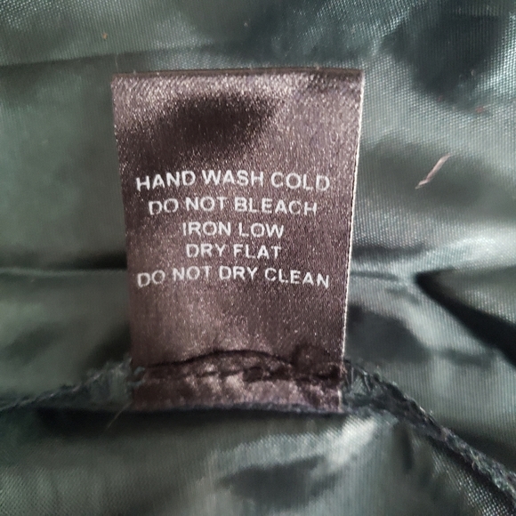 Iris Emerald green satin high low dress Size M - Picture 9 of 9